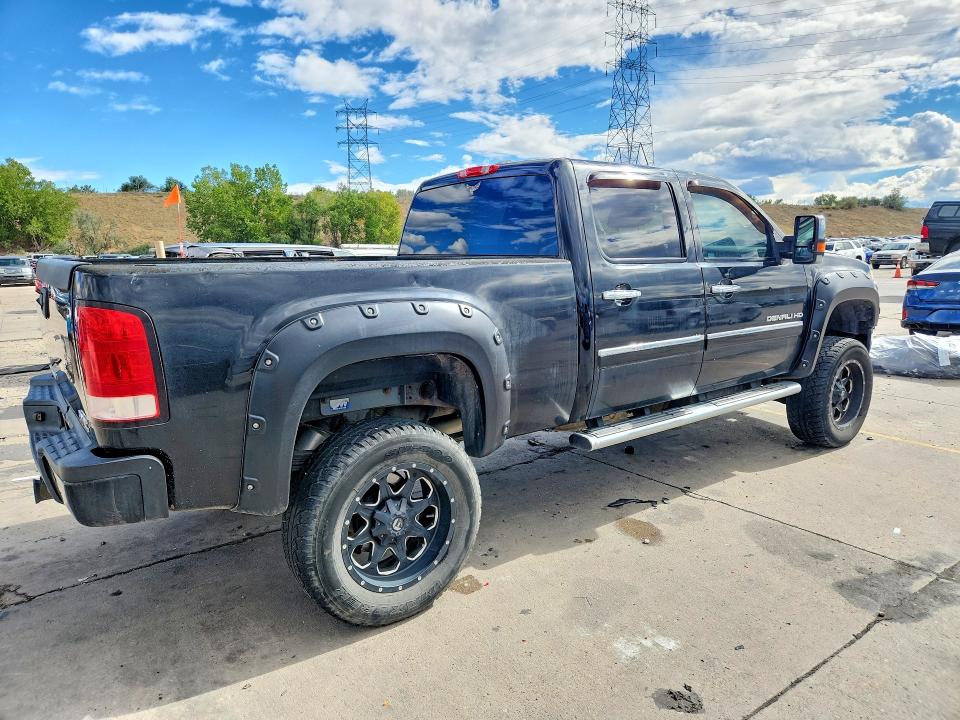 Снимка 3 от търг – 2013 GMC SIERRA с VIN 1GT125E86DF222572