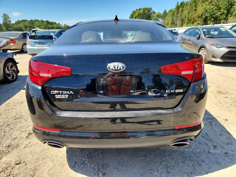 Photo 6 from auction – 2013 KIA OPTIMA with VIN 5XXGN4A76DG177997