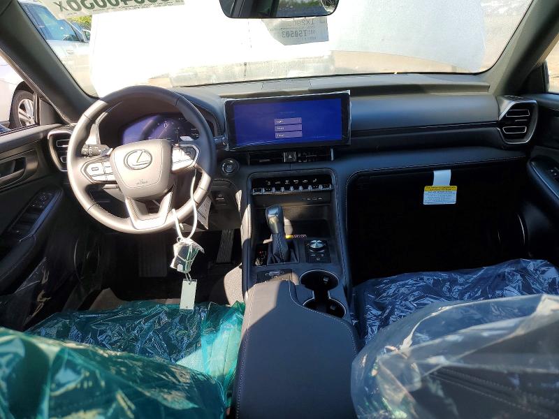 Photo 8 from auction – 2026 LEXUS IS 350 with VIN JTHBZ1E28T5050343