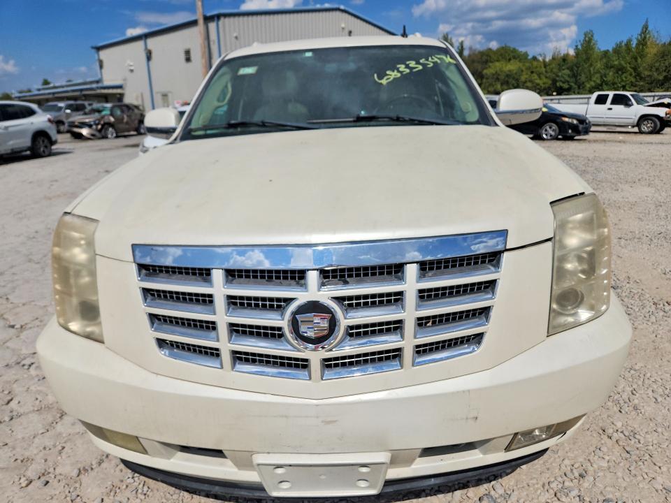 Photo 5 from auction – 2007 CADILLAC ESCALADE with VIN 1GYFK66847R270711