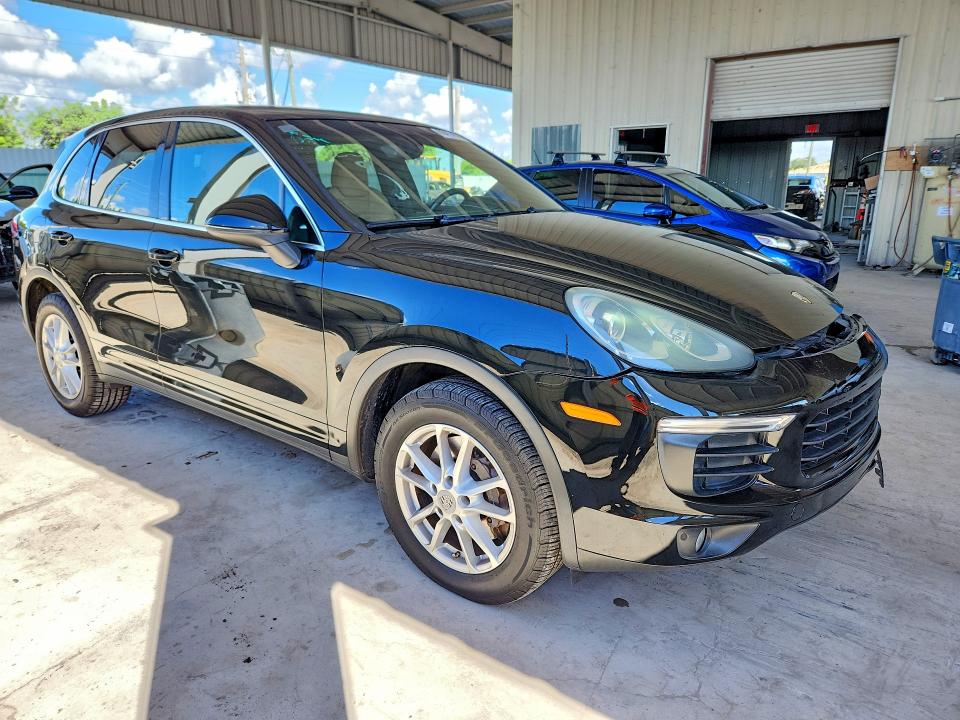 Photo 4 from auction – 2016 PORSCHE CAYENNE with VIN WP1AA2A22GKA11821