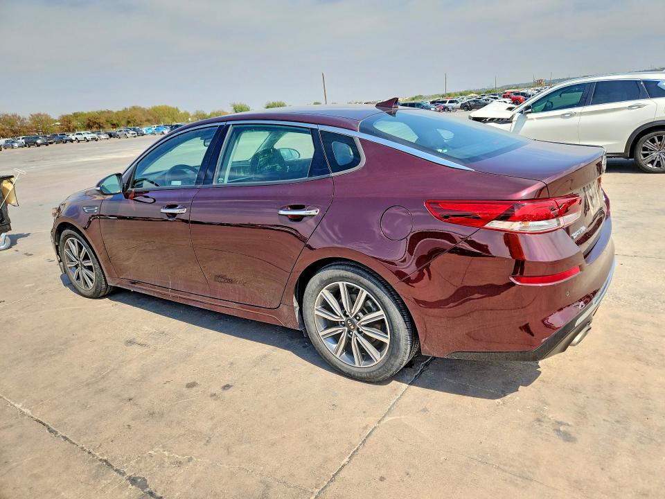 Foto 2 de la subasta – 2019 KIA OPTIMA con VIN 5XXGU4L18KG336656