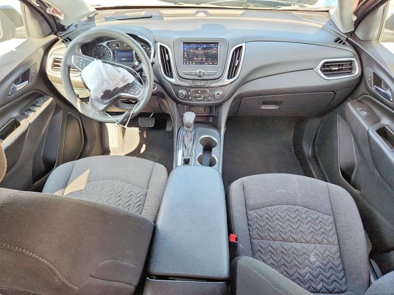 Photo 8 from auction – 2022 CHEVROLET EQUINOX with VIN 3GNAXKEV4NL106467
