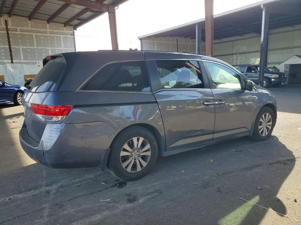 Photo 3 from auction – 2015 HONDA ODYSSEY with VIN 5FNRL5H67FB100207