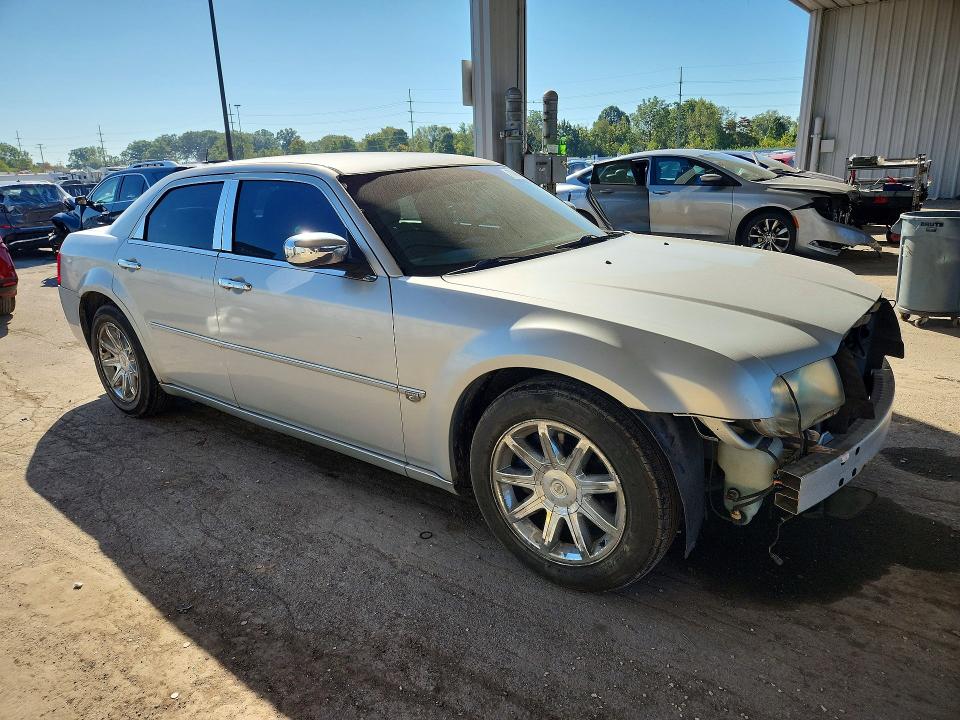 صورة رقم 4 من المزاد - 2005 CHRYSLER 300C مع VIN 2C3JA63H45H502801