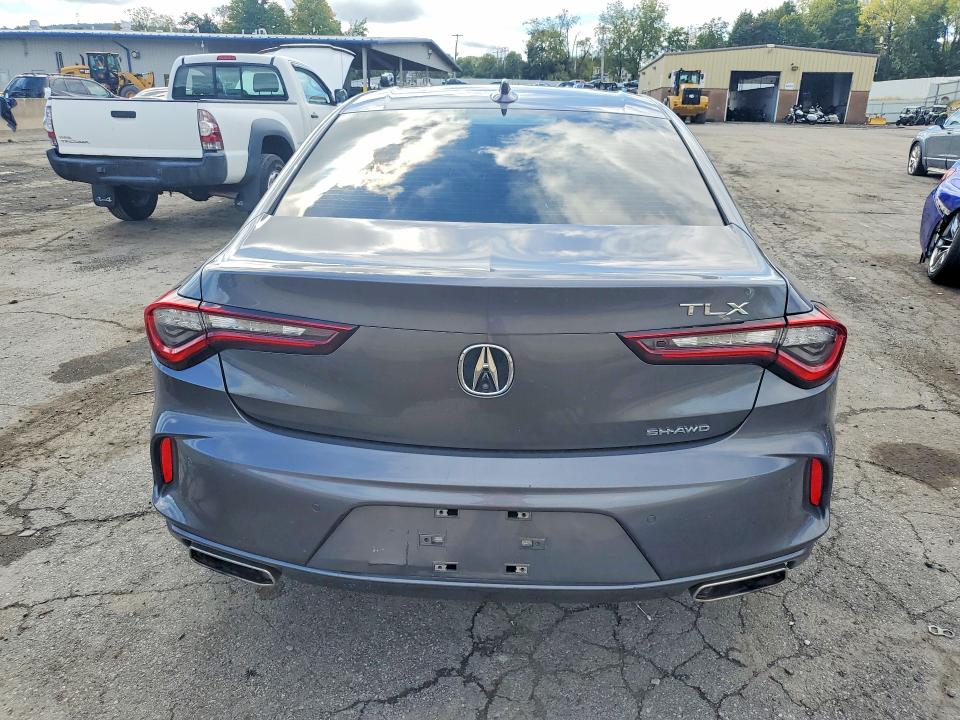 Снимка 6 от търг – 2021 ACURA TLX с VIN 19UUB6F4XMA001389
