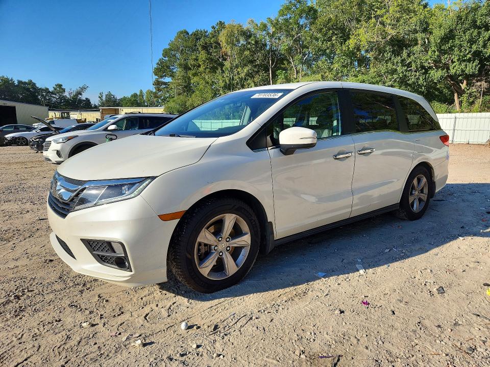 HONDA ODYSSEY 2019 with VIN 5FNRL6H79KB030282 - Photo from auction
