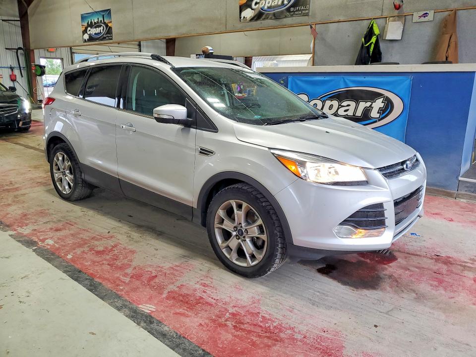 Photo 4 from auction – 2016 FORD ESCAPE with VIN 1FMCU9JX0GUA63129