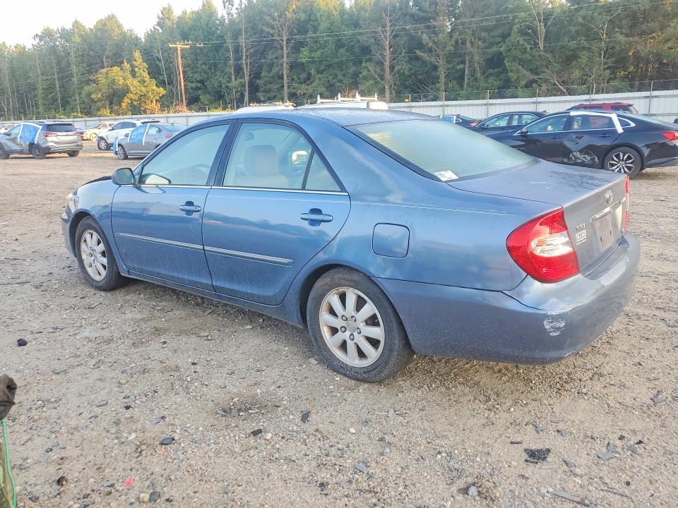 Photo 2 from auction – 2003 TOYOTA CAMRY with VIN 4T1BF30K83U542658