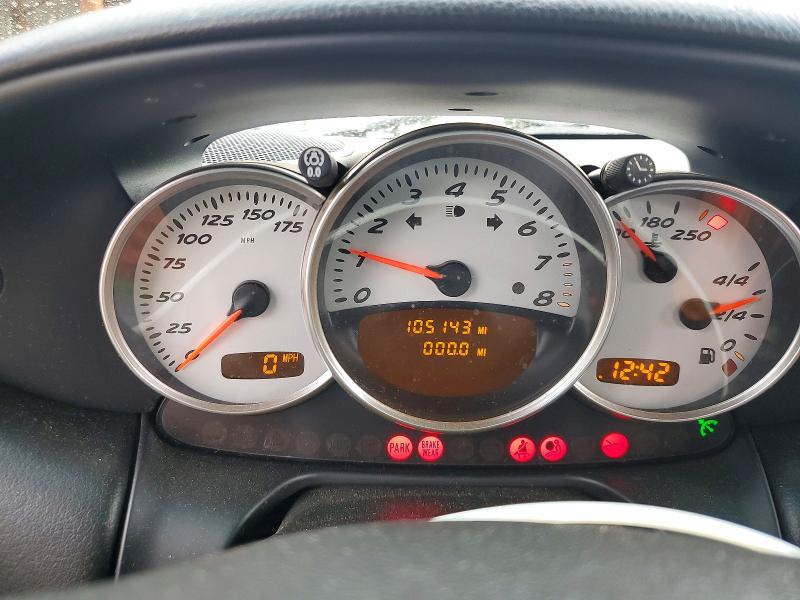 Photo 9 from auction – 2001 PORSCHE BOXSTER with VIN WP0CB29821U664970