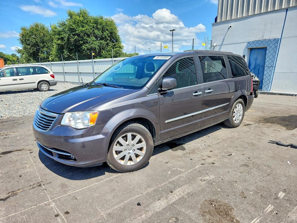 2015 CHRYSLER TOWN & COUNTRY - Търг №68703986