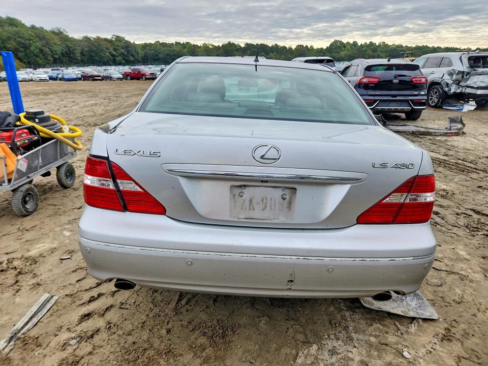 صورة رقم 6 من المزاد - 2004 LEXUS LS مع VIN JTHBN36F740160954