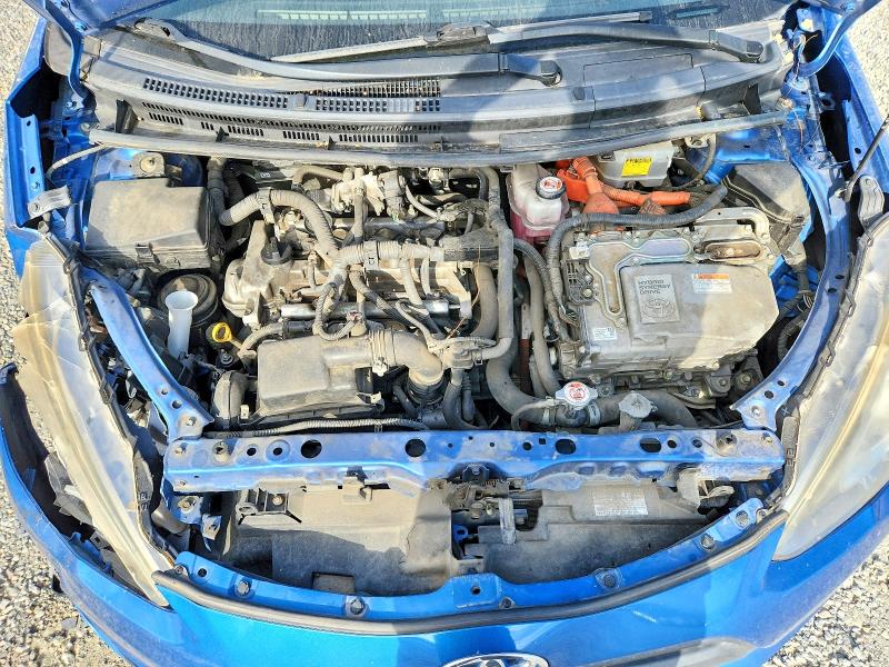 Снимка 11 от търг – 2017 TOYOTA PRIUS C с VIN JTDKDTB34H1596452