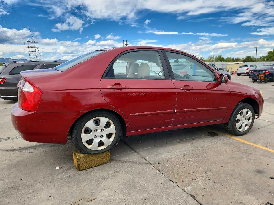 Photo 3 from auction – 2005 KIA SPECTRA with VIN KNAFE121755205006