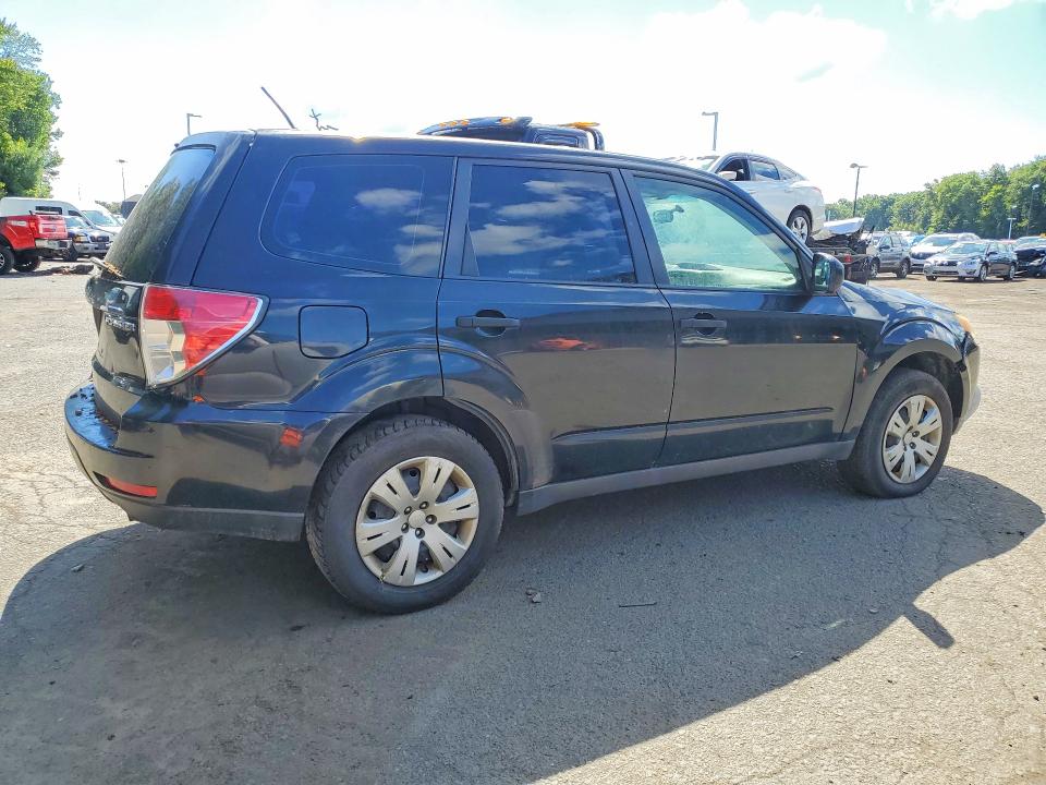 Photo 3 from auction – 2009 SUBARU FORESTER with VIN JF2SH61649H797571