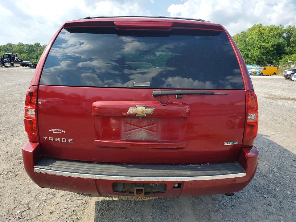 Photo 6 from auction – 2010 CHEVROLET TAHOE with VIN 1GNUKCE02AR105830