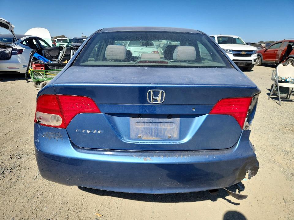 Снимка 6 от търг – 2008 HONDA CIVIC с VIN 2HGFA15538H515701