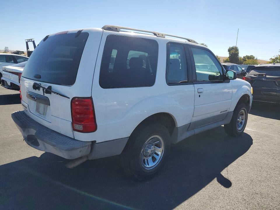 Photo 3 from auction – 2001 FORD EXPLORER with VIN 1FMYU60EX1UB42061