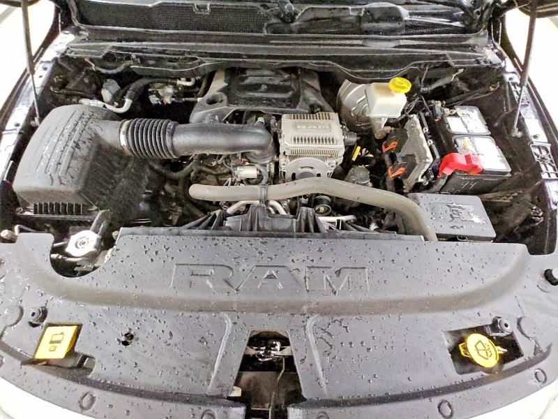 Photo 11 from auction – 2019 RAM 1500 with VIN 1C6RREFT7KN744297