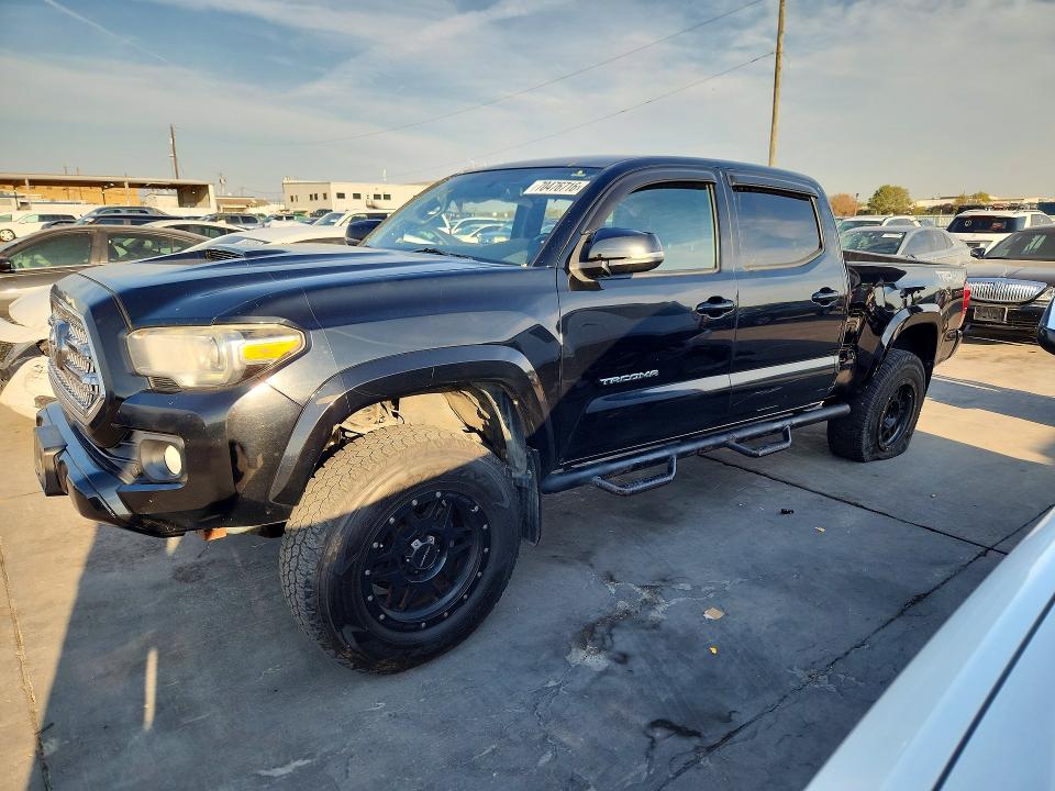 Снимка 1 от търг – 2016 TOYOTA TACOMA с VIN 5TFDZ5BNXGX008301