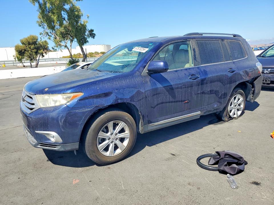 TOYOTA HIGHLANDER 2013 with VIN 5TDZK3EH7DS100567 - Photo from auction