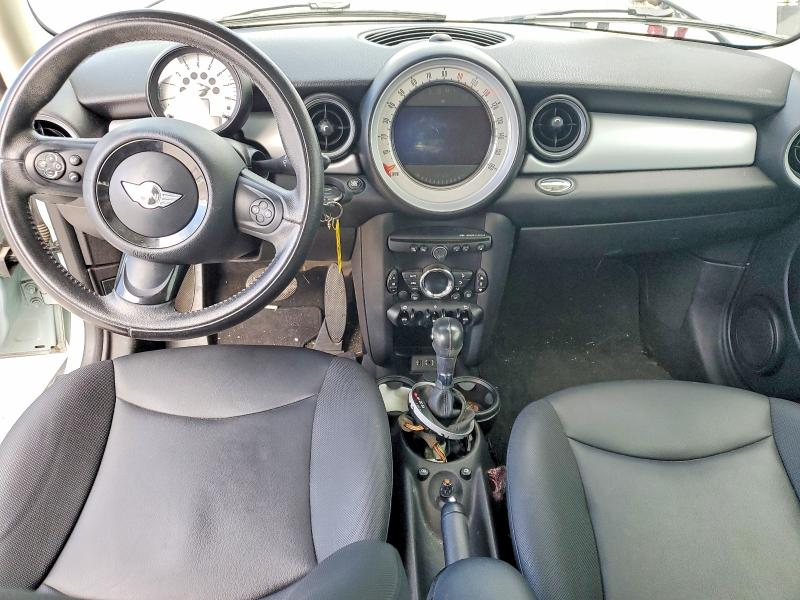 Foto 8 de la subasta – 2013 MINI COOPER con VIN WMWSU3C50DT548541