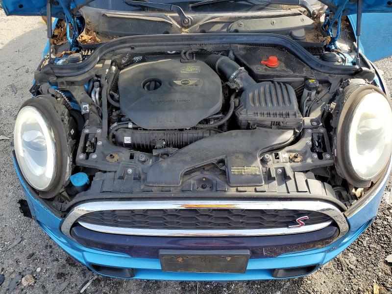 Снимка 11 от търг – 2015 MINI COOPER с VIN WMWXP7C54F2A38631