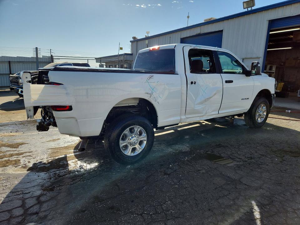 Photo 3 from auction – 2026 RAM 2500 with VIN 3C6UR5DJ8TG327616
