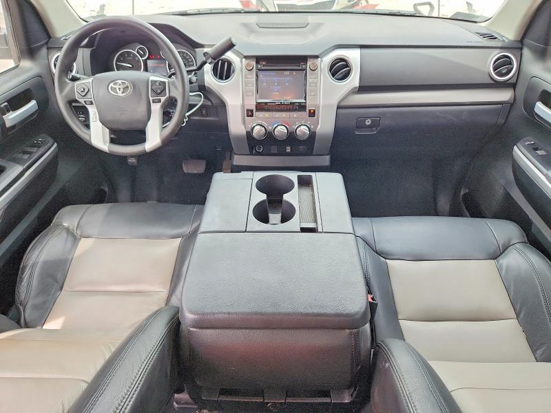 Photo 8 from auction – 2017 TOYOTA TUNDRA with VIN 5TFRM5F10HX118383