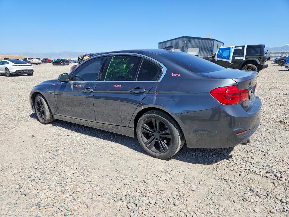 Фото 2 с аукциона – 2017 BMW 330 с VIN WBA8D9G5XHNU58752