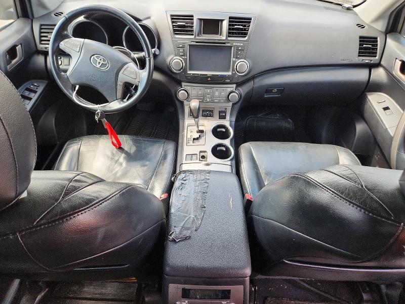 Photo 8 from auction – 2010 TOYOTA HIGHLANDER with VIN 5TDKK3EH9AS008938