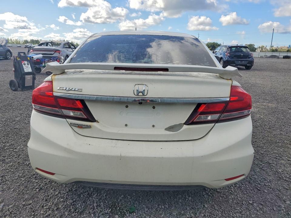 Photo 6 from auction – 2015 HONDA CIVIC with VIN 2HGFB2F59FH038321