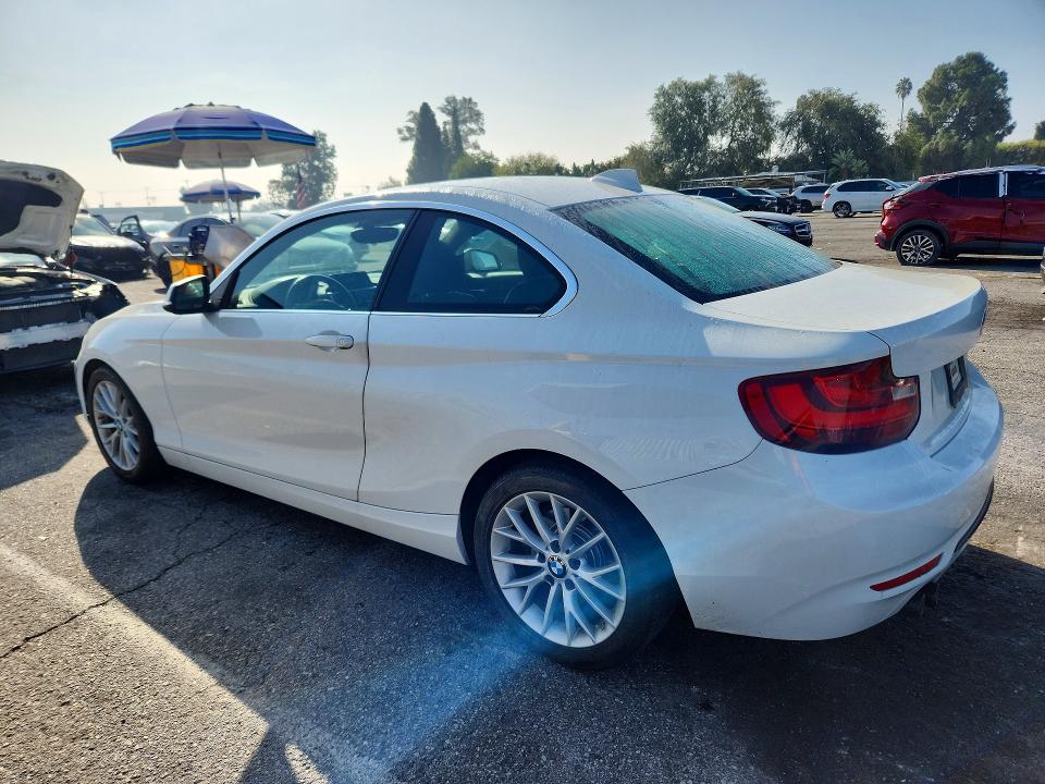 Снимка 2 от търг – 2016 BMW 228 с VIN WBA1F9C59GV545123
