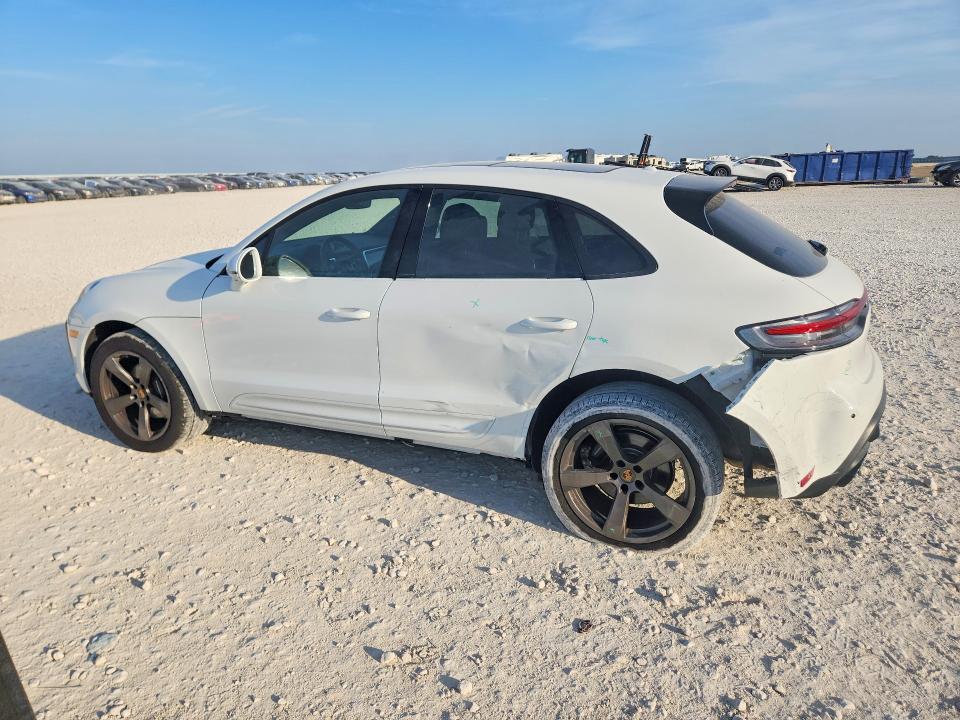 Фото 2 с аукциона – 2025 PORSCHE MACAN с VIN WP1AA2A54SLB10878