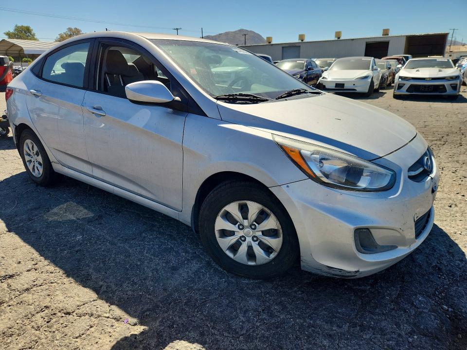 Photo 4 from auction – 2017 HYUNDAI ACCENT with VIN KMHCT4AE3HU340023