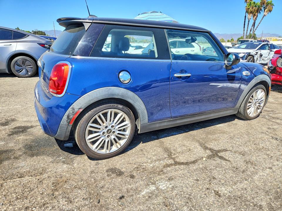Снимка 3 от търг – 2014 MINI COOPER с VIN WMWXM7C52ET987206