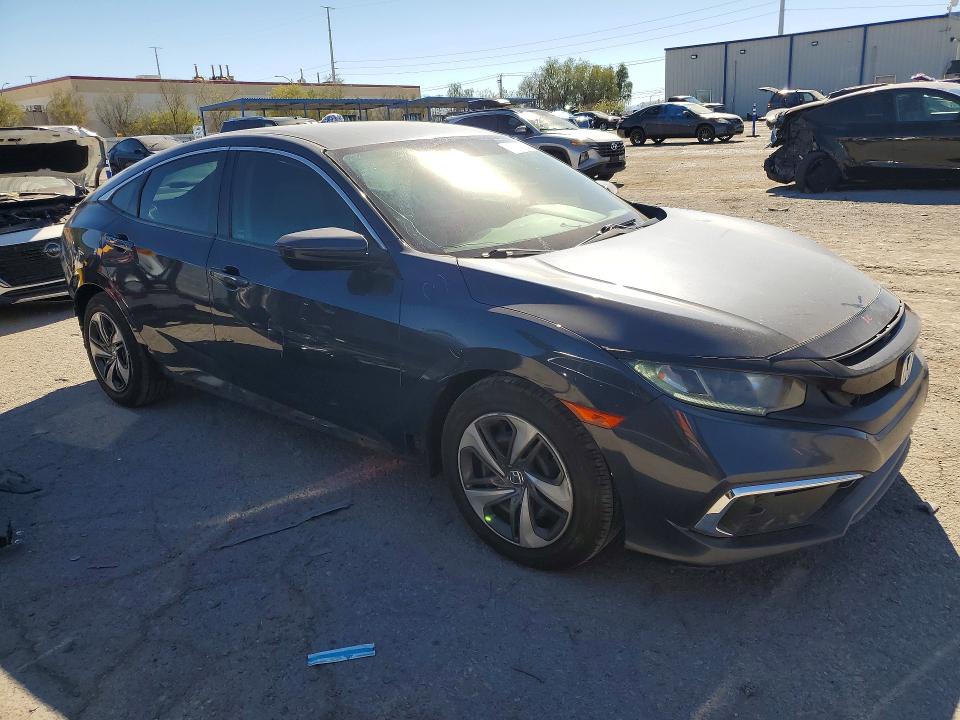 Photo 4 from auction – 2019 HONDA CIVIC with VIN 19XFC2F63KE040687