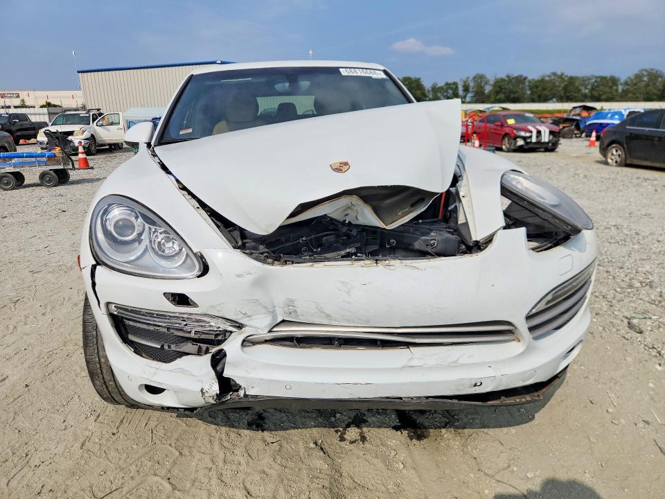 Foto 5 de la subasta – 2014 PORSCHE CAYENNE con VIN WP1AA2A29ELA93828