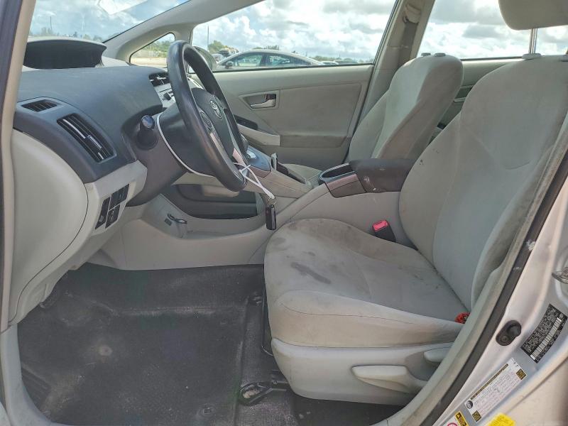 Снимка 7 от търг – 2013 TOYOTA PRIUS с VIN JTDKN3DU1D5562720