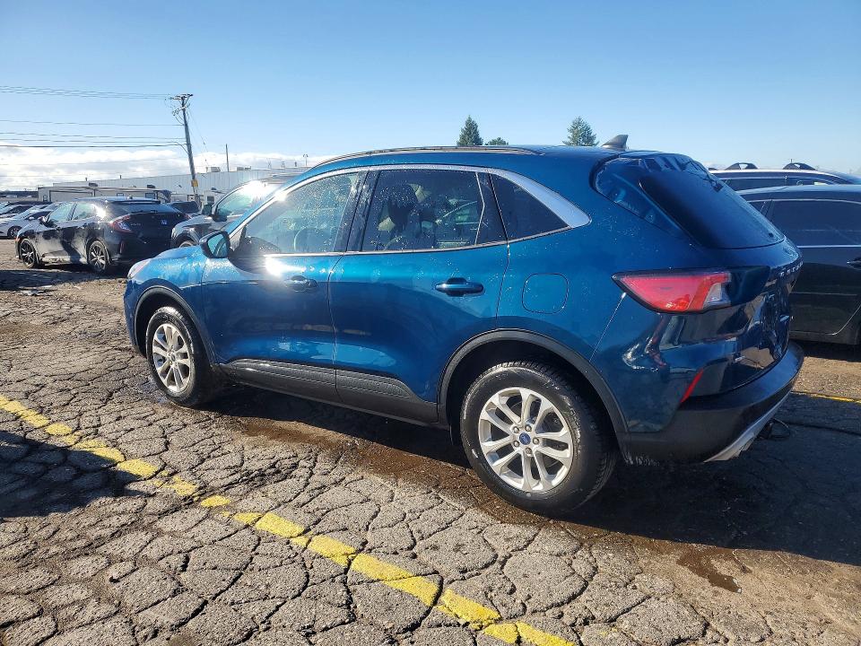 Photo 2 from auction – 2020 FORD ESCAPE with VIN 1FMCU9G66LUC06724