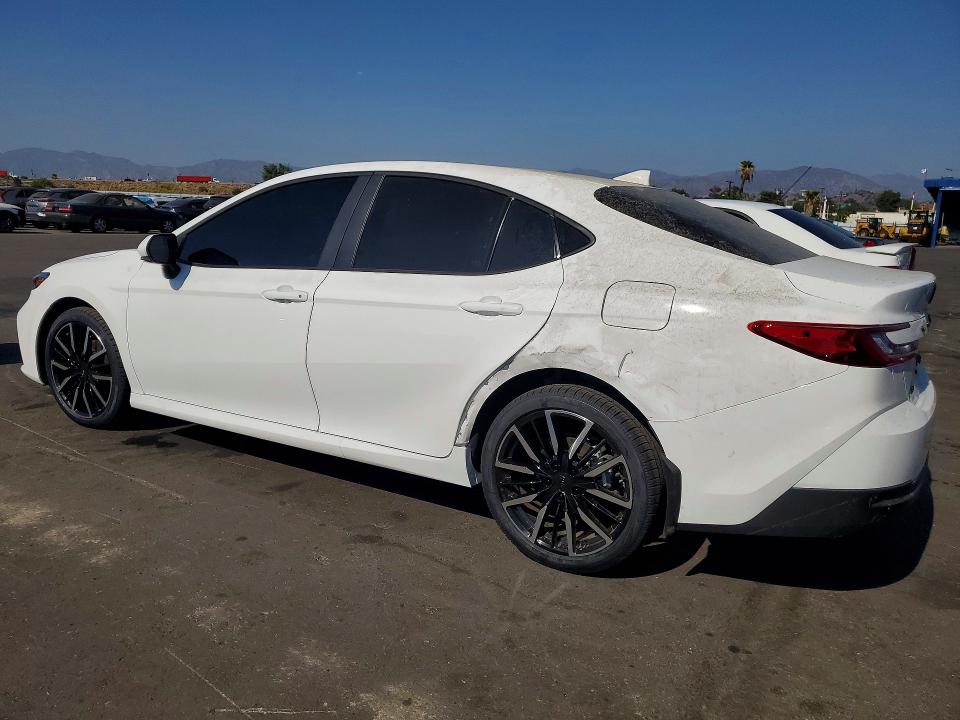 Photo 2 from auction – 2026 TOYOTA CAMRY with VIN 4T1DAACK8TU749266