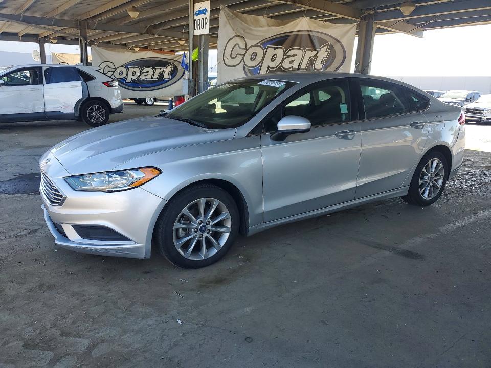 FORD FUSION 2017 with VIN 3FA6P0LU4HR374794 - Photo from auction