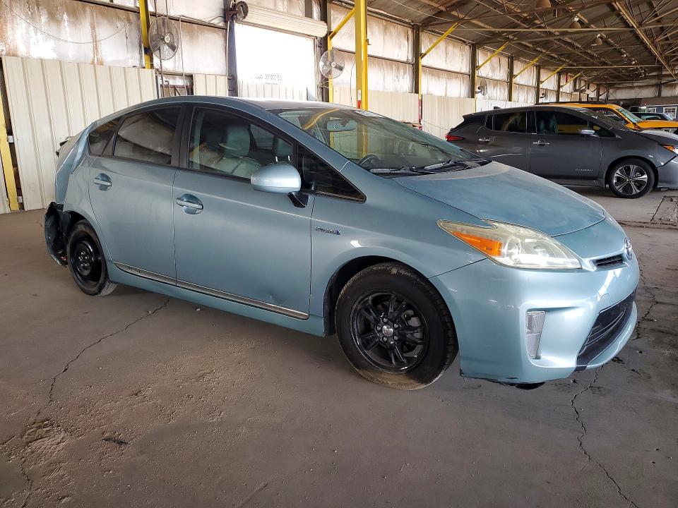 Photo 4 from auction – 2014 TOYOTA PRIUS with VIN JTDKN3DU6E1781102