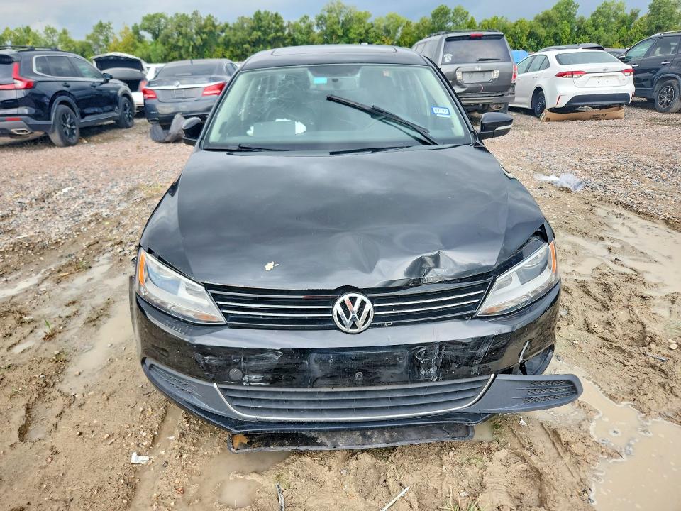 Photo 5 from auction – 2013 VOLKSWAGEN JETTA with VIN 3VWLL7AJ3DM374266