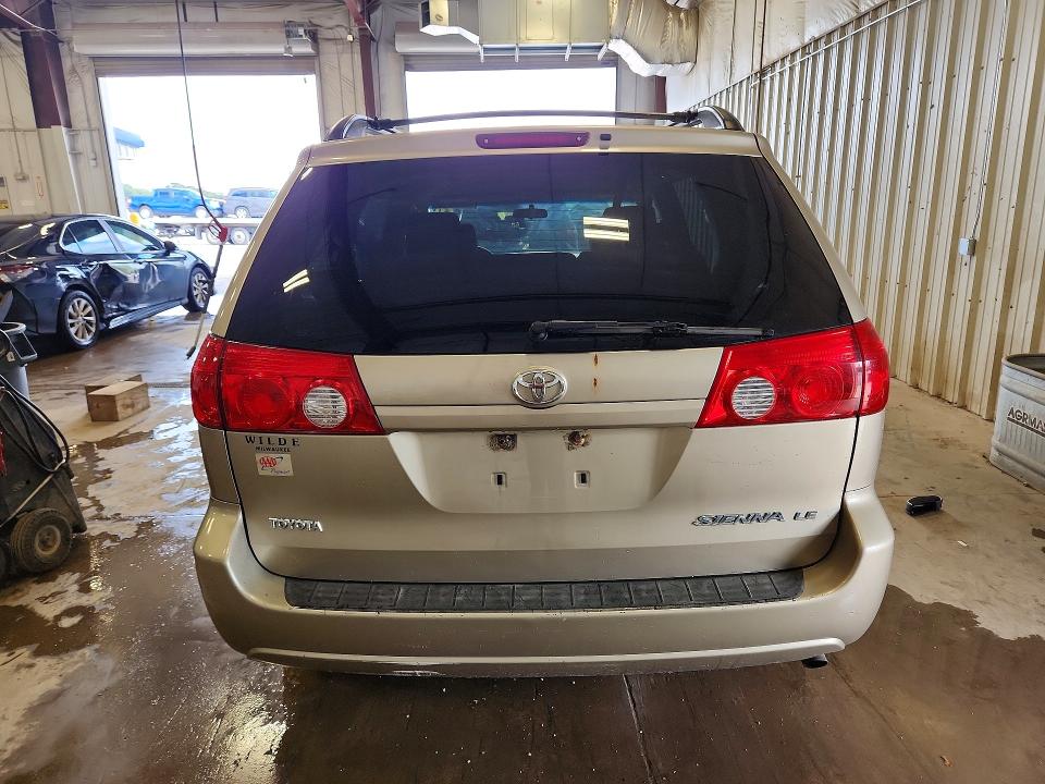 Photo 6 from auction – 2006 TOYOTA SIENNA with VIN 5TDZA23C96S394755
