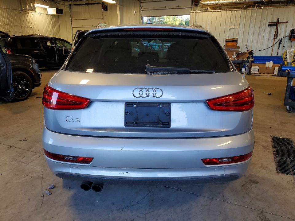 Photo 6 from auction – 2015 AUDI Q3 with VIN WA1BFCFS1FR000217
