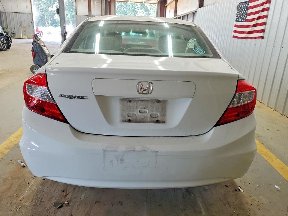 Photo 6 from auction – 2012 HONDA CIVIC with VIN 2HGFB2F99CH545752