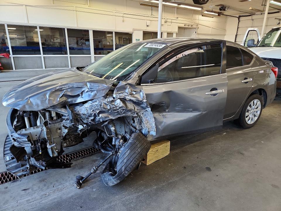 NISSAN SENTRA 2019 с VIN 3N1AB7AP3KY362547 - Снимка от търг
