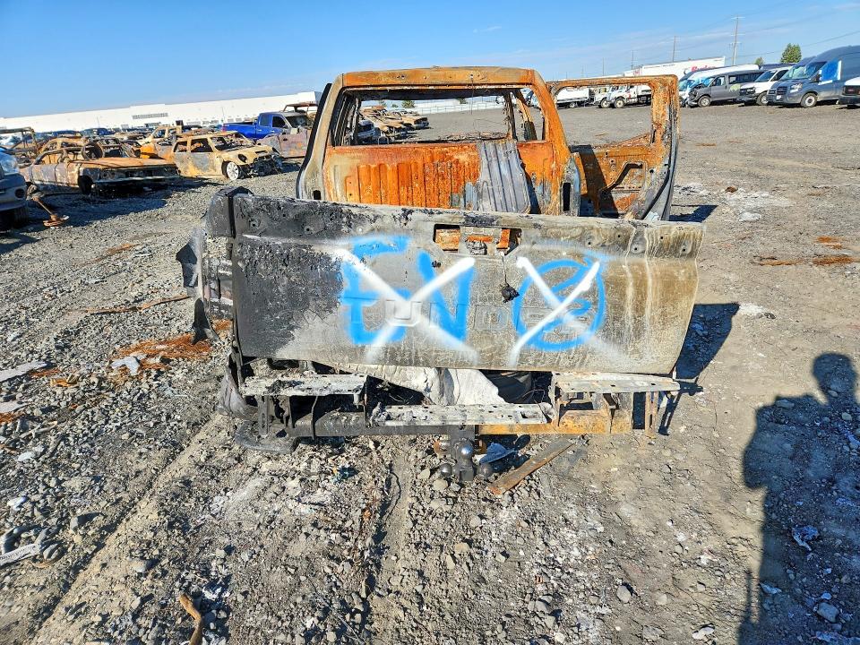 Photo 6 from auction – 2023 TOYOTA TUNDRA with VIN 5TFNC5EC7PX003525