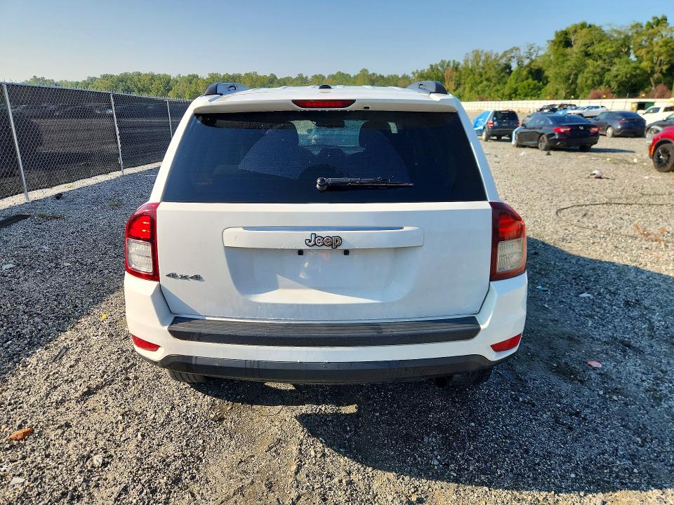 Photo 6 from auction – 2014 JEEP COMPASS with VIN 1C4NJDBB6ED825632